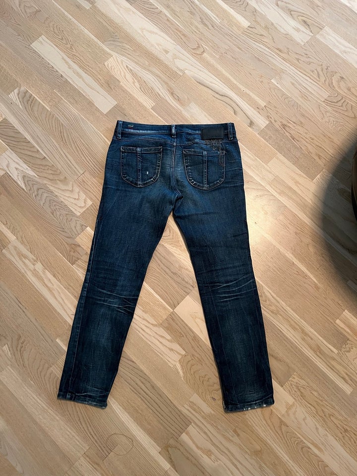 Jeans, Diesel, str. 30