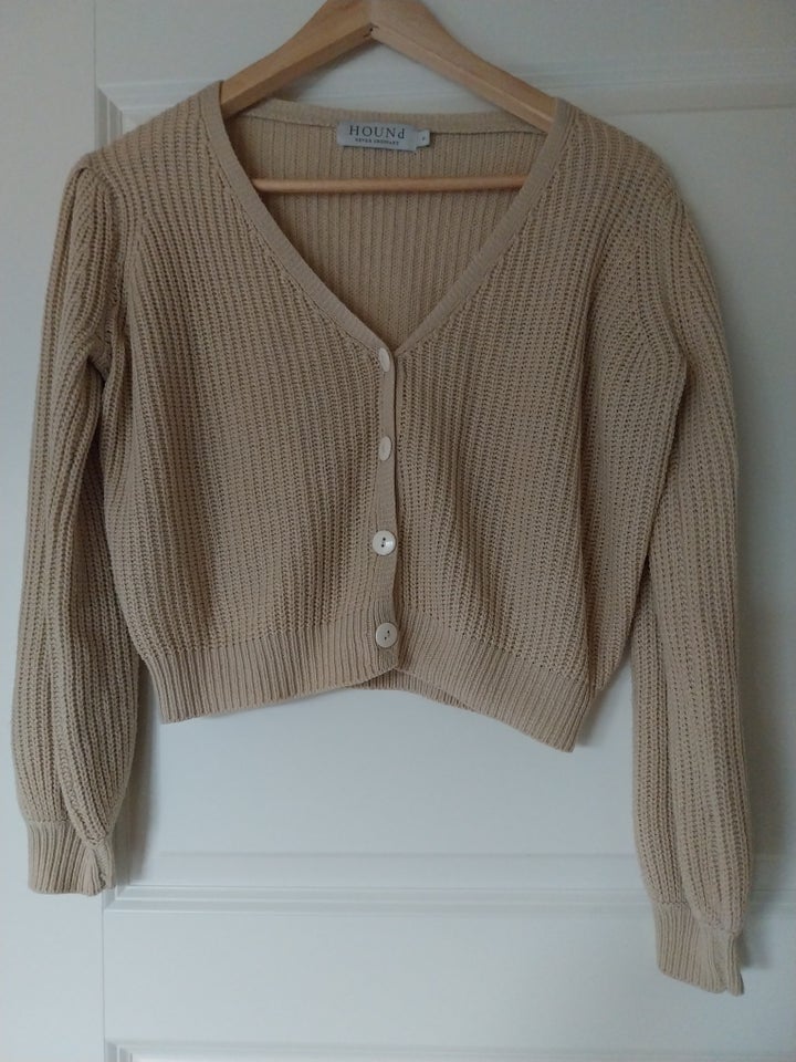 Cardigan, Hound , str. 36