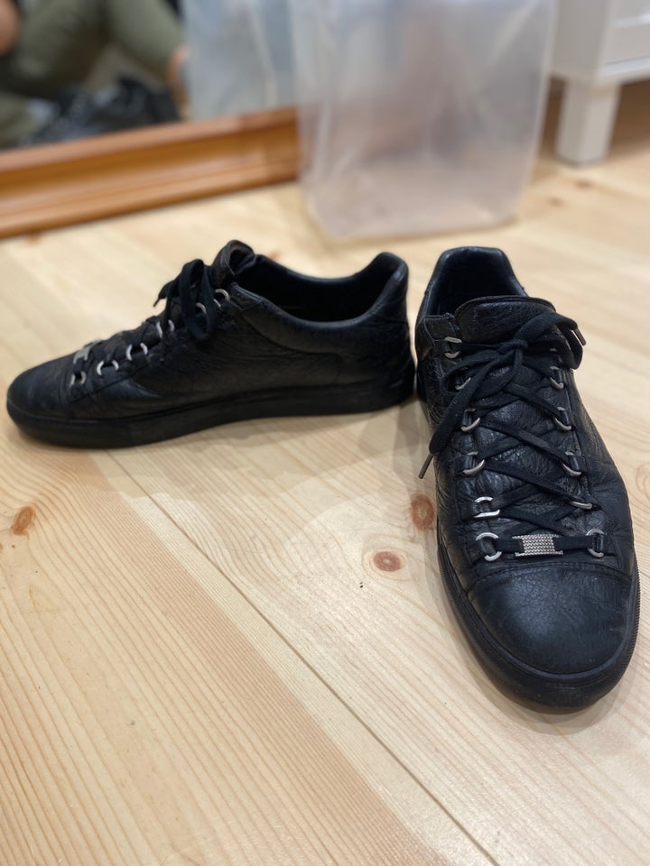 Sneakers, str. 44, Balenciaga