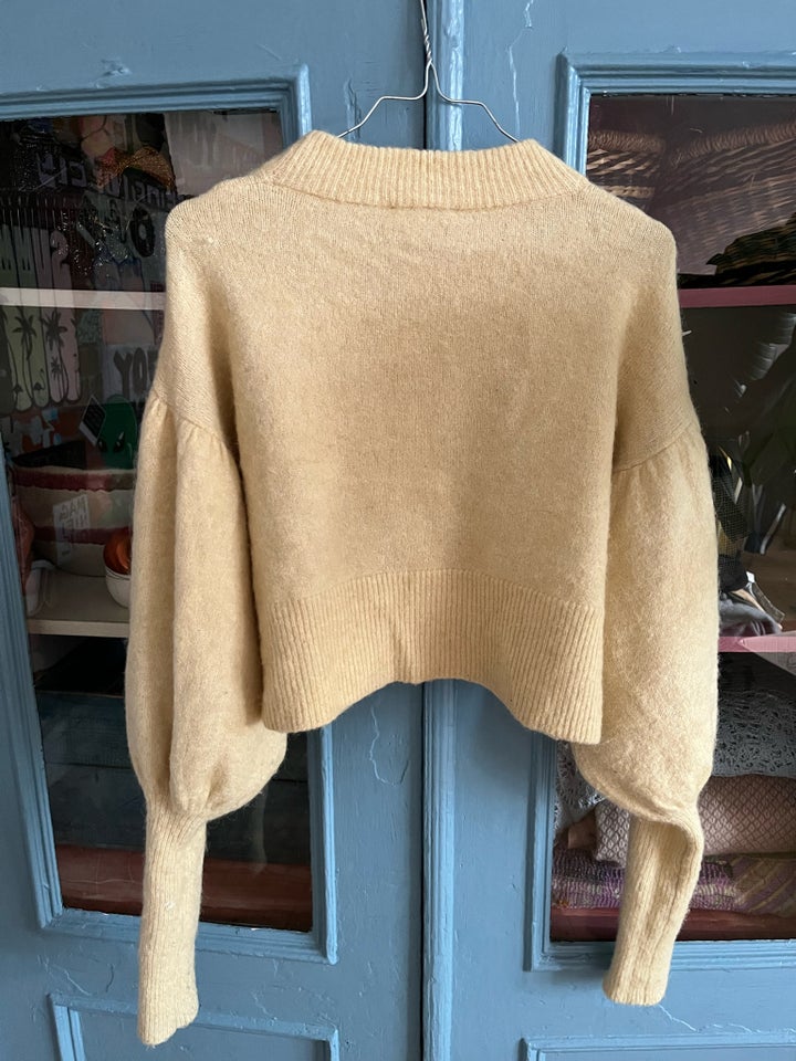 Sweater Baum und fperdgarten