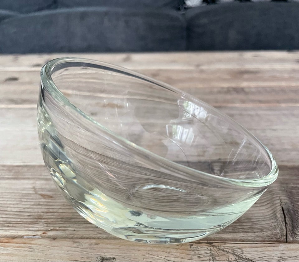 Glas Isasietter