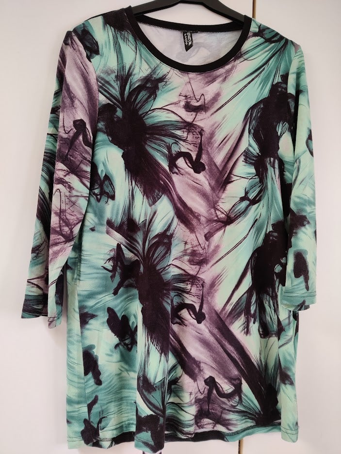 Bluse, Signature, str. 40