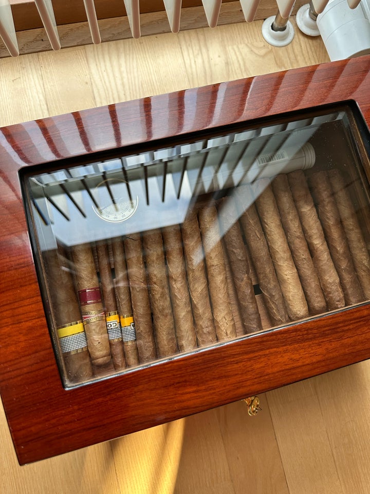 Cigartilbehør, Humidor