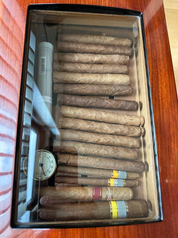 Cigartilbehør, Humidor