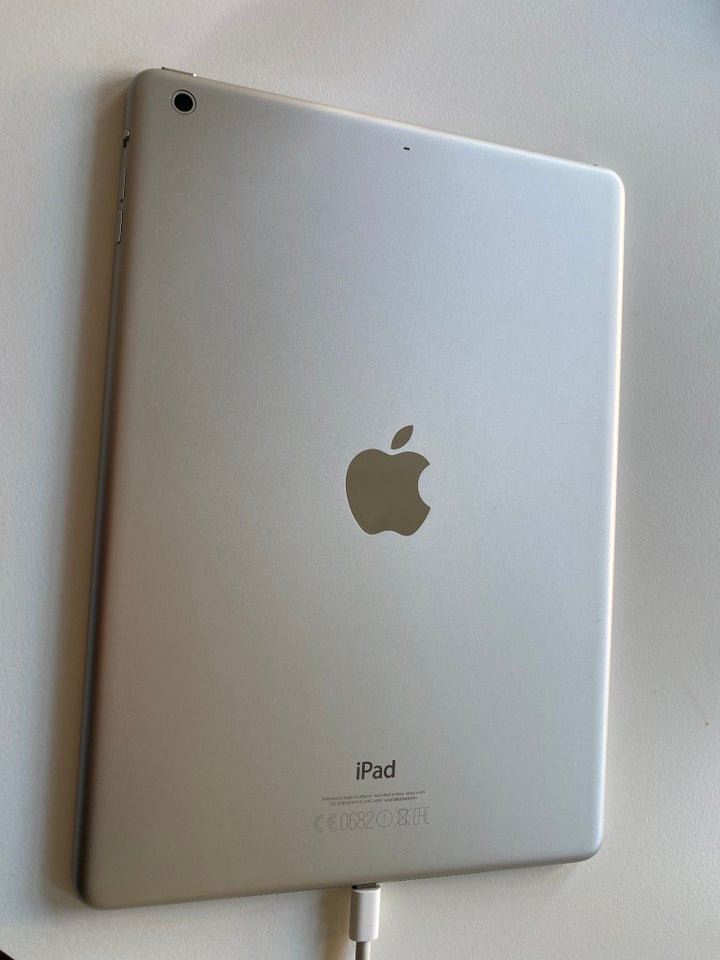 iPad Air 16 GB hvid