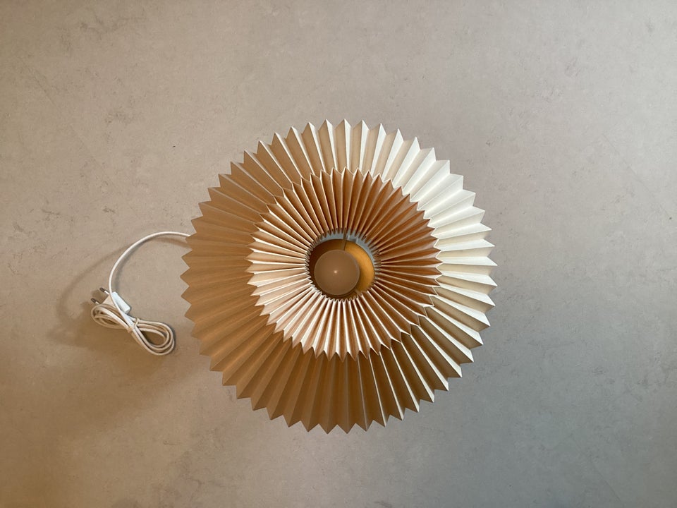 Lampe, LE KLINT bordlampe