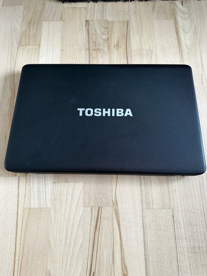 Toshiba C670-199 22 GHz 4 GB ram