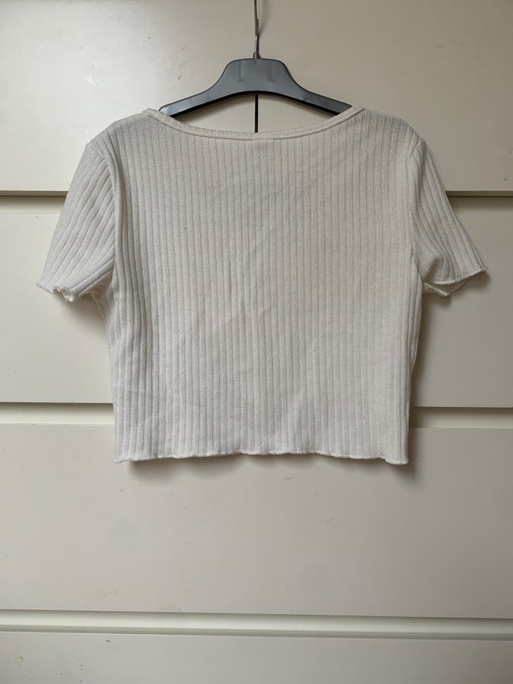 T-shirt, SHEIN , str. 32