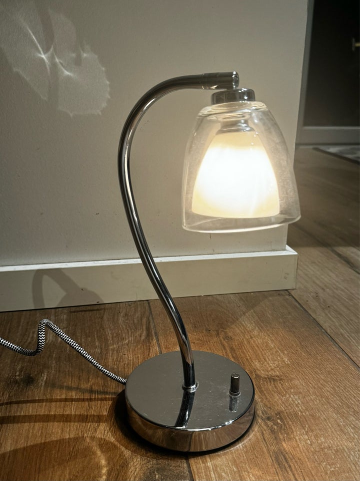 Skrivebordslampe, Halo