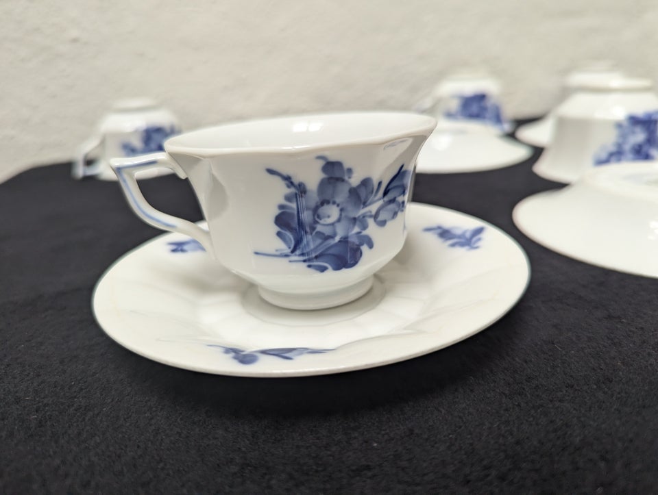 Porcelæn 6 kopper Bl Blomst