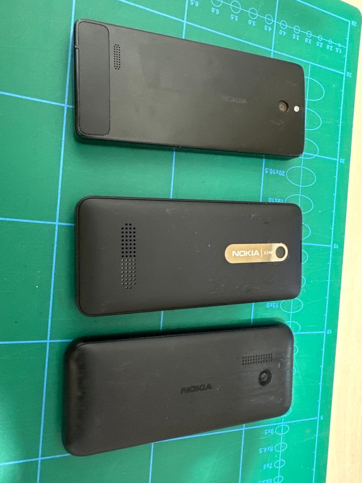 Nokia RM-1111, RM-953, 301.1