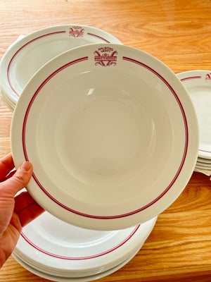 Porcelæn Tallerken  Royal