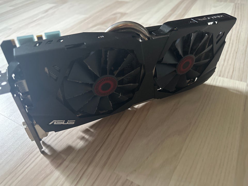 GTX 980 Asus God