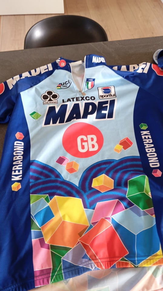 Cykeltøj, Kortærmet jersey, Mapei