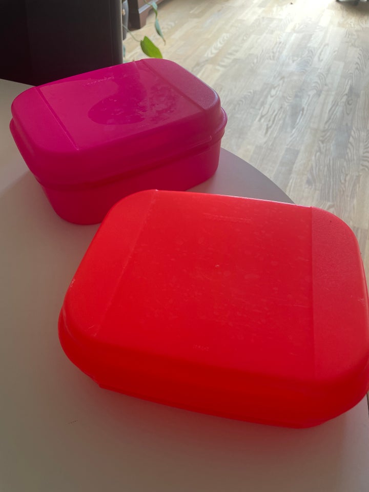 Plastik Tupperware  Tupperware