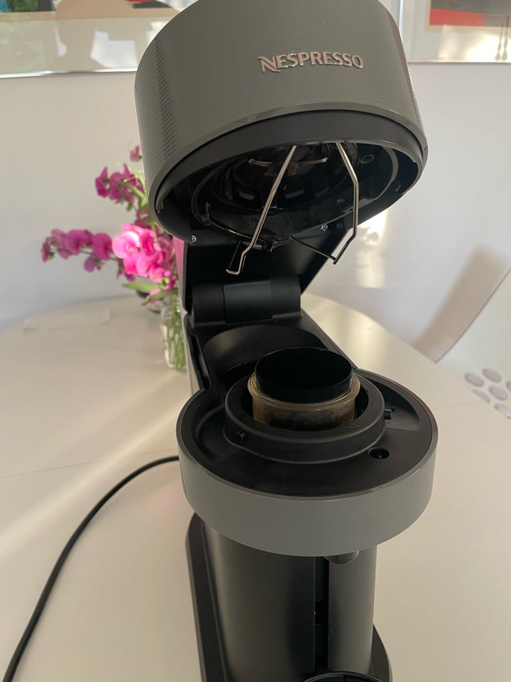 Kaffemaskine Nespresso Vertuo