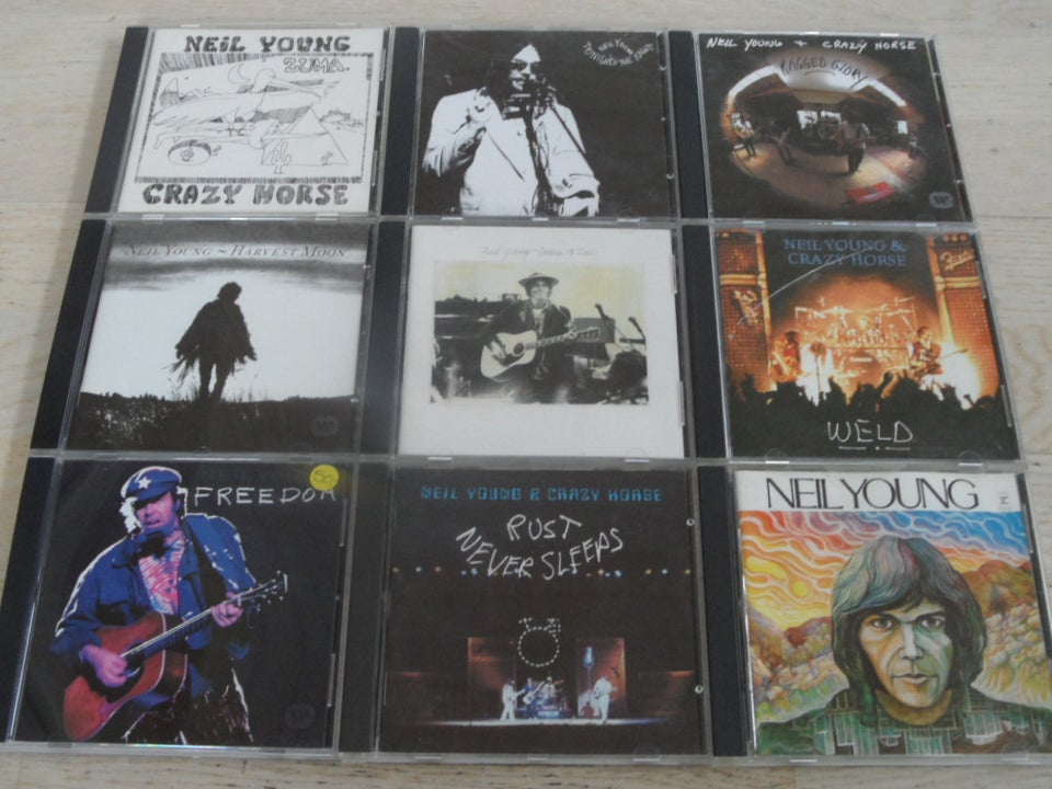 NEIL YOUNG: 17 CD MED NEIL YOUNG,