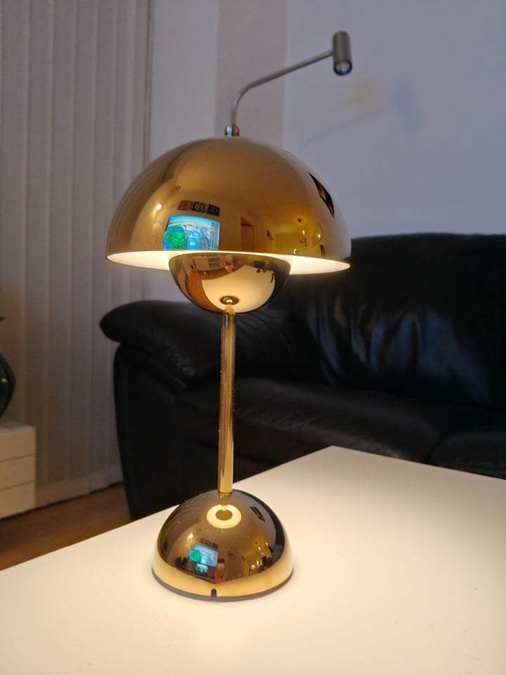 Anden bordlampe, Tradition