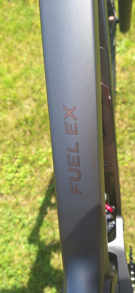 Trek Fuel Ex 9.7 gen 6, full