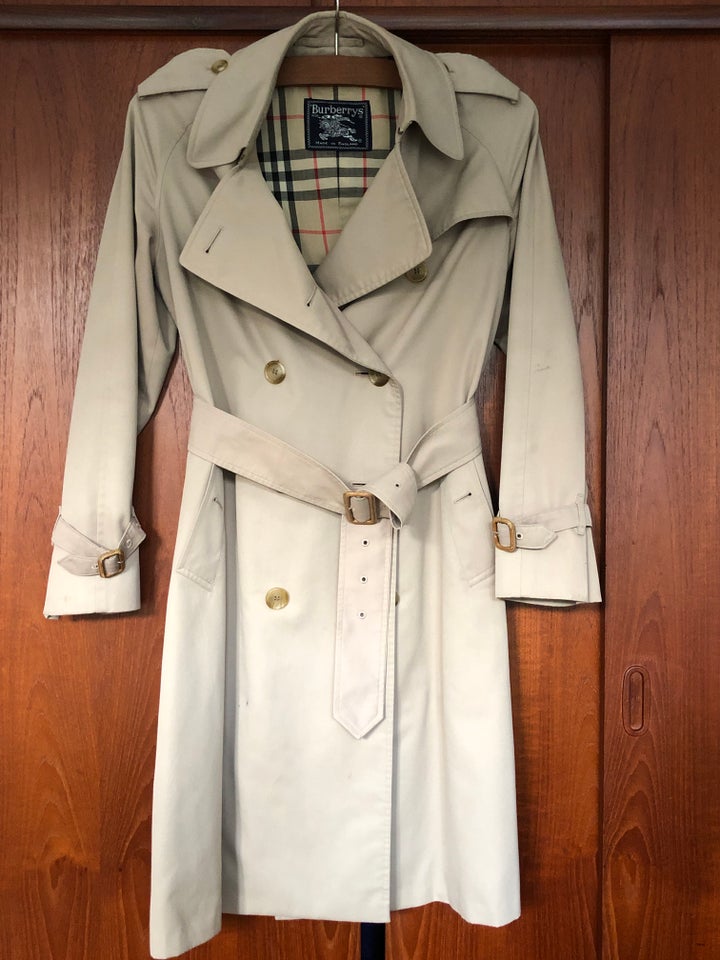 Trenchcoat, str. 36, Burberrys