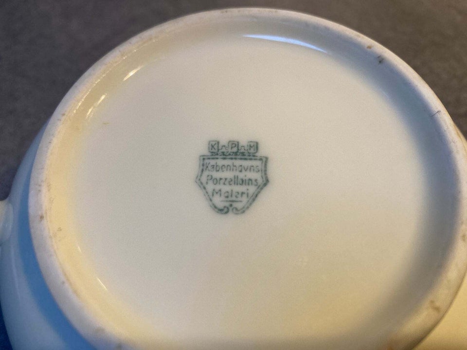 Porcelæn, Vintage skål med låg /