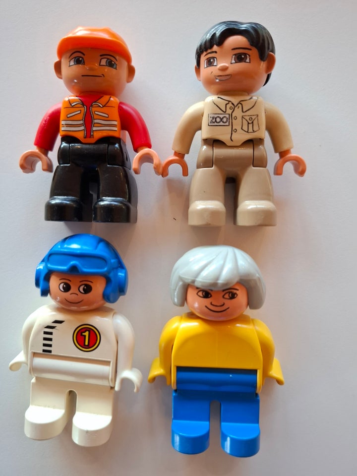 Lego Duplo, Figurer