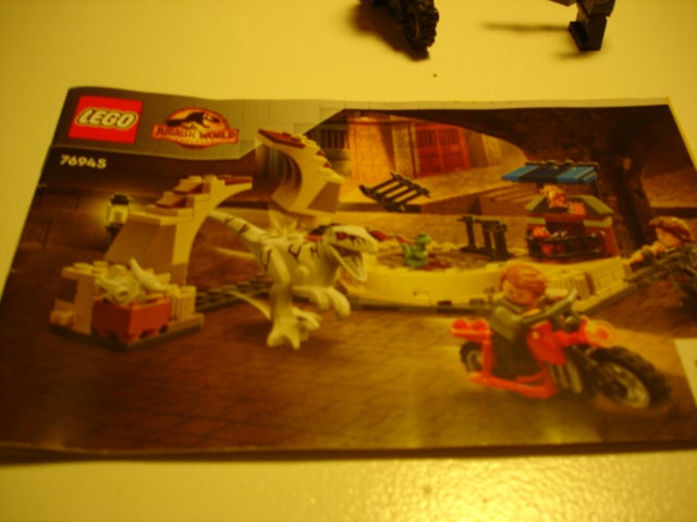 Lego andet 76945 Jurassic World