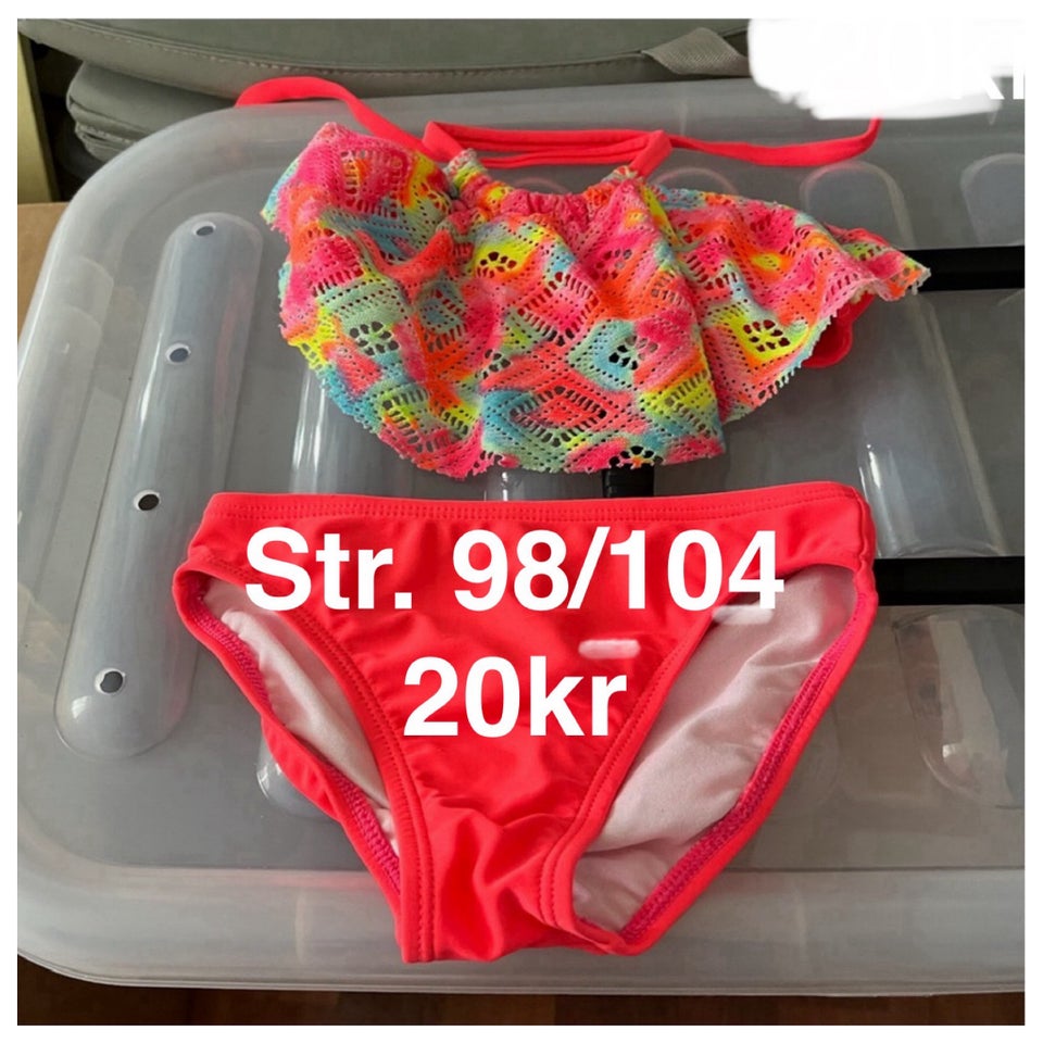 Badetøj, Bikini, Ukendt