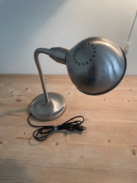 Skrivebordslampe IKEA