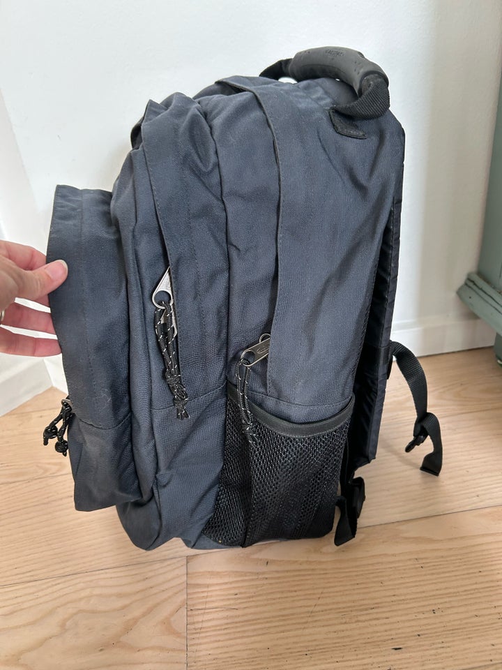 Skoletaske, Eastpak