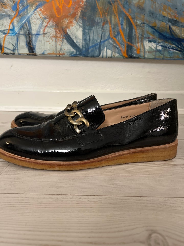 Loafers, str. 43,5, Angulud