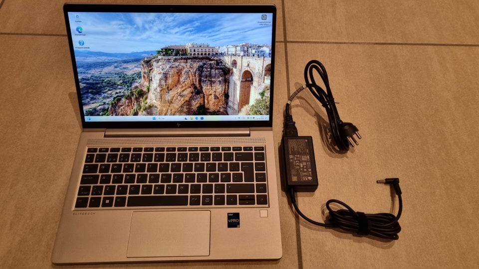 HP ProBook 640 G8, 4,2 GHz, 16 GB ram