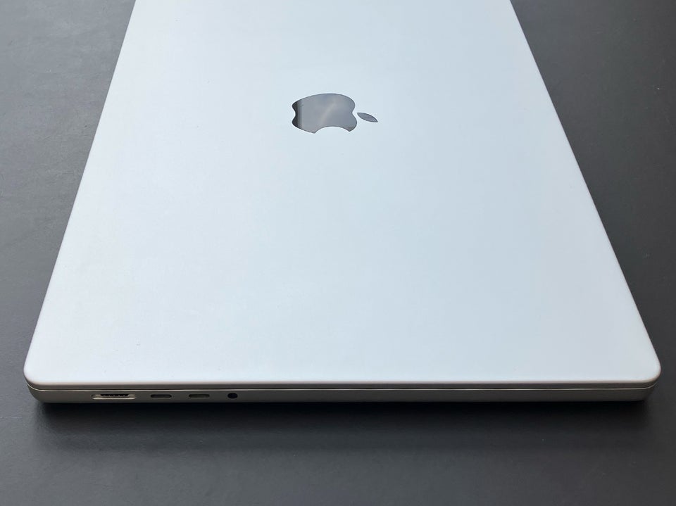 MacBook Pro, M2 Max + 64GB ram,