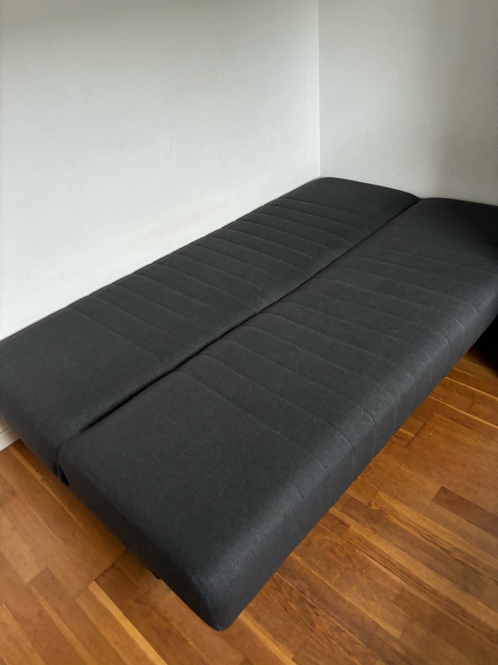 Sovesofa, ., b: 140 l: 200