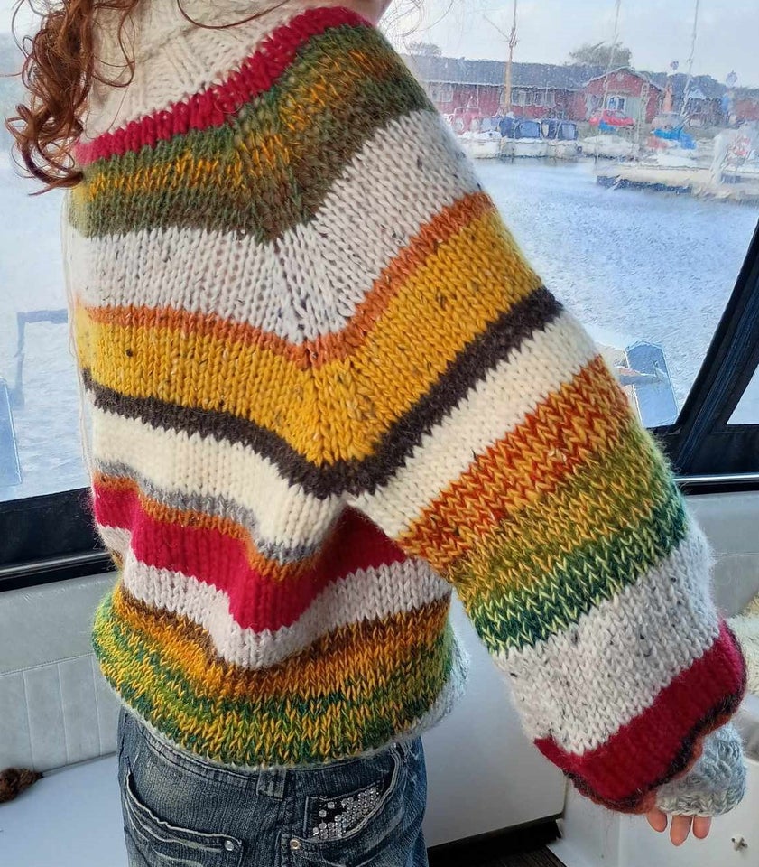 Håndstrikket sweater