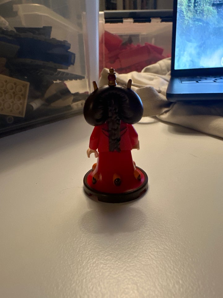 Lego Minifigures, Queen amidala