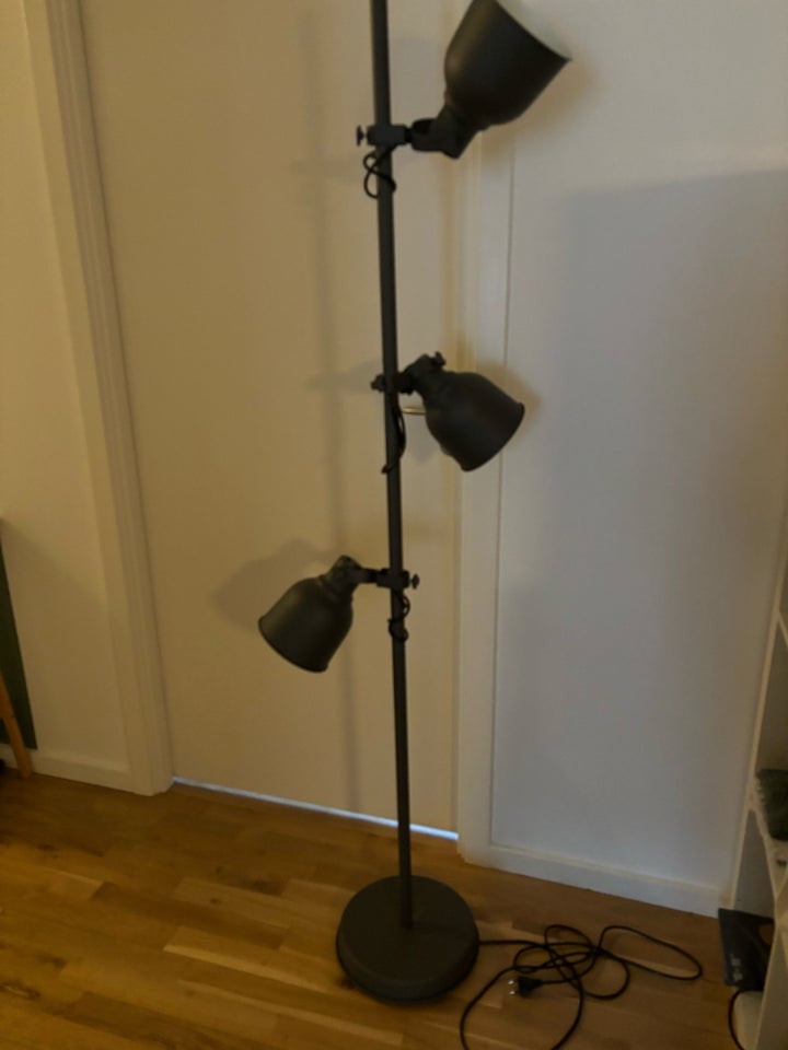 Gulvlampe, Ikea, Hektar