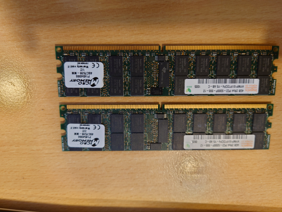 Hynix 8GB DDR2 SDRAM