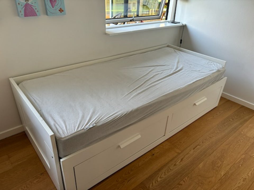 Andet, Brimnes Ikea, b: 90 l: 200 h: