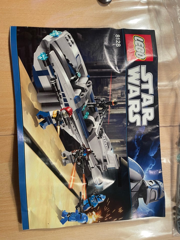 Lego Star Wars 8128