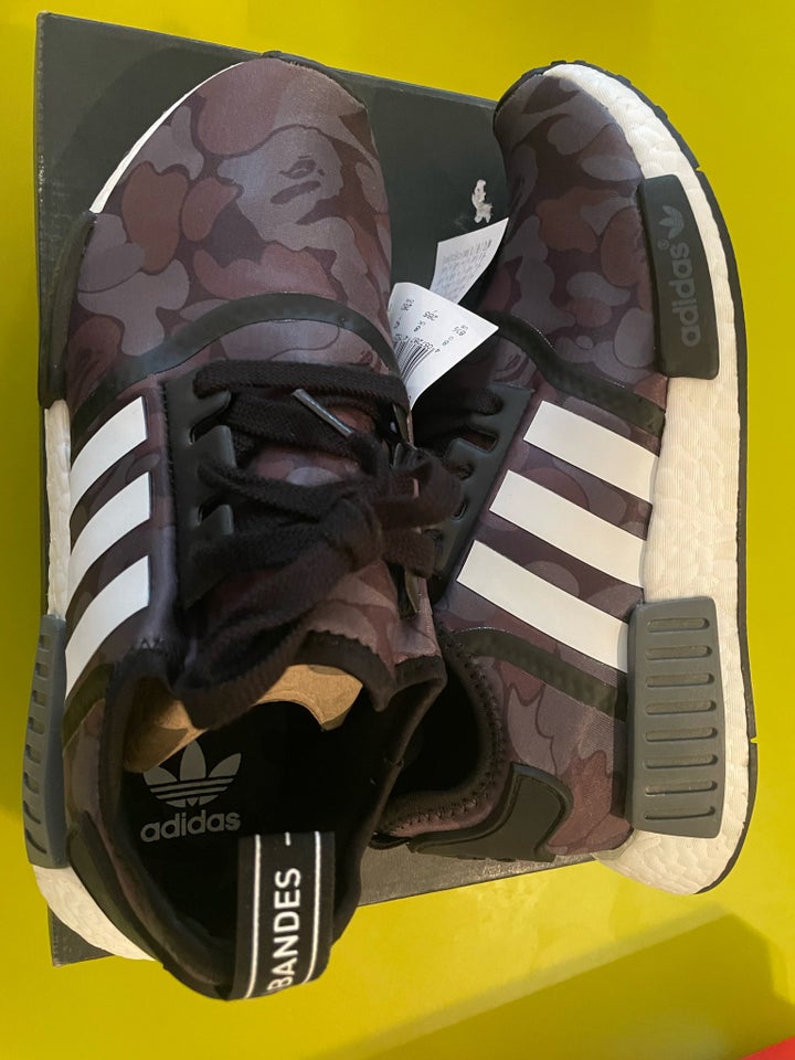 Sneakers, Adidas Nmd R1, str. 42,5