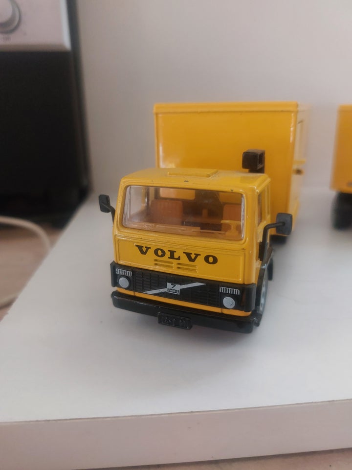 Modellastbil, Siku Volvo 7 turbo 6