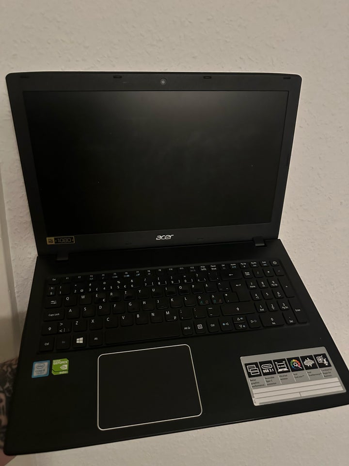 Acer E5-575G-54WX, 2.5 GHz, 8 GB ram