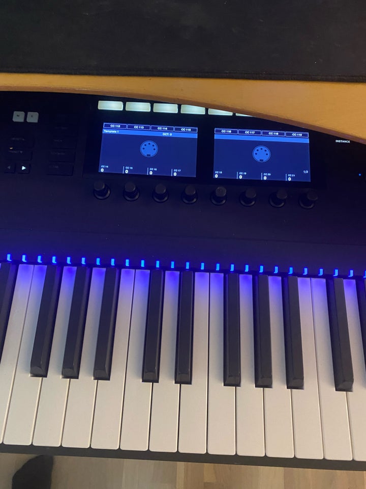 Digitalpiano, Native instrument