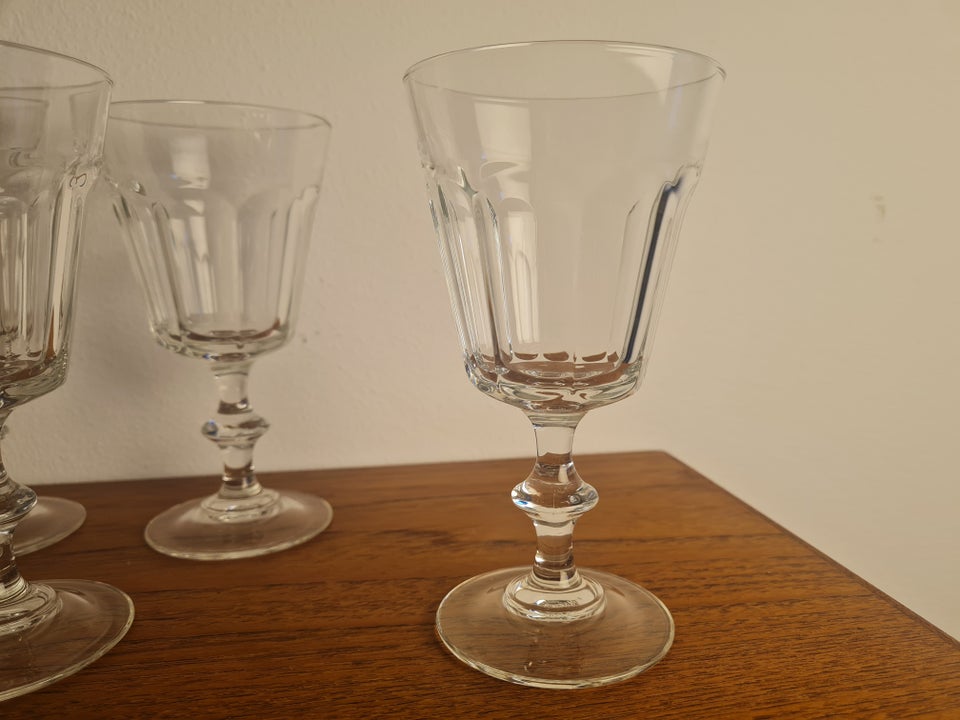 Glas, Gamle franske rødvinsglas