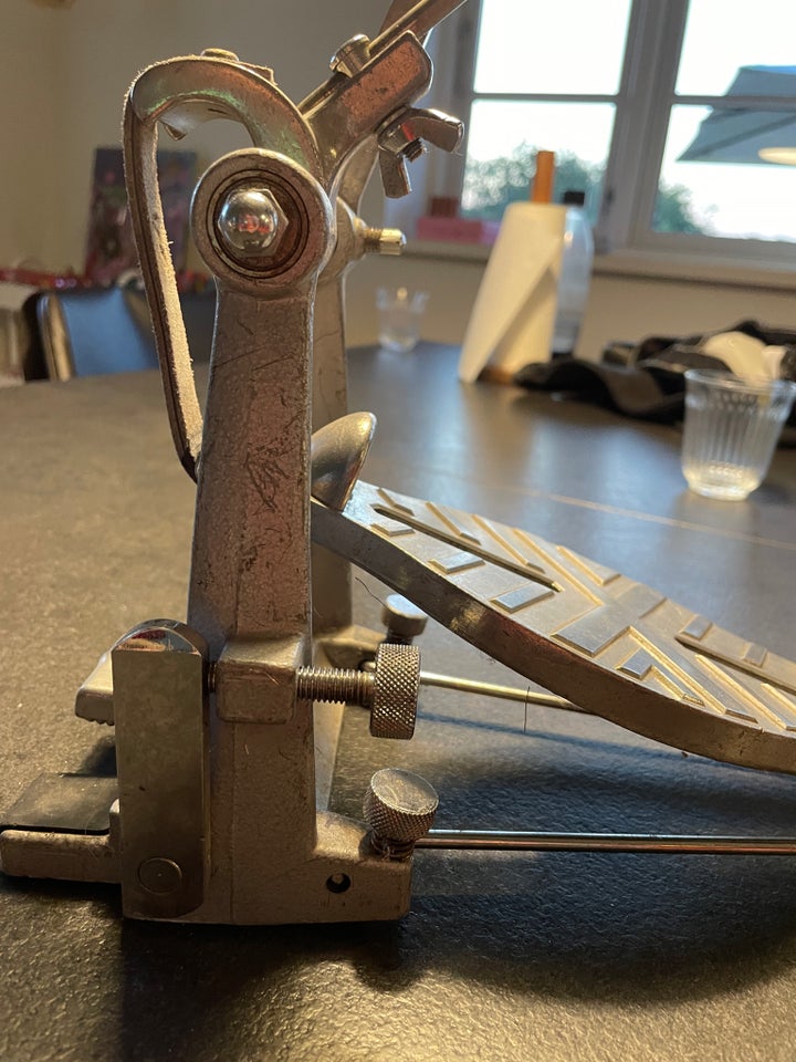 Andet, Pearl Bass drum pedal