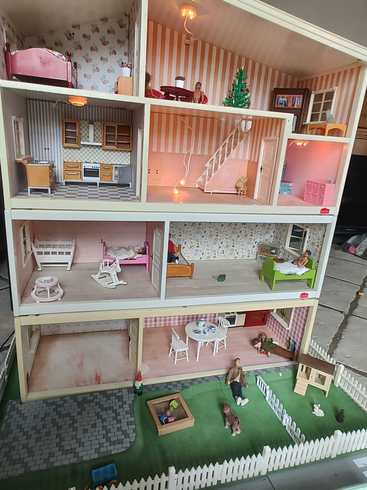 Dukkehus, Lundby dukkehus