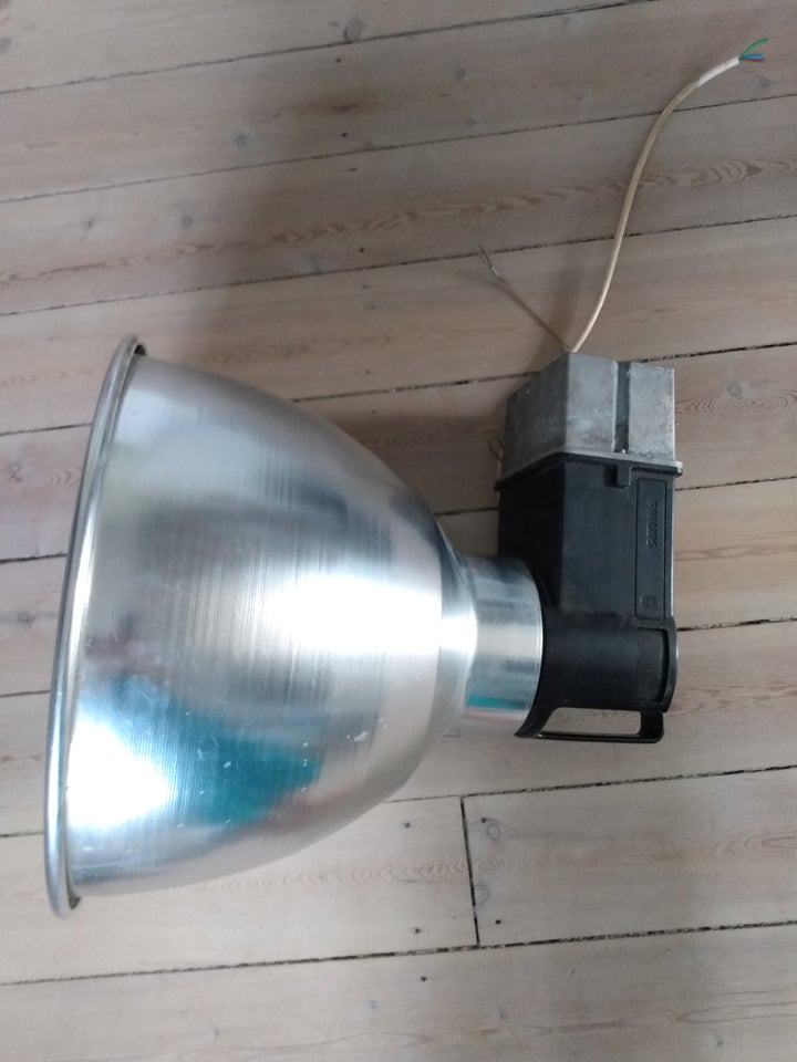 Anden loftslampe,