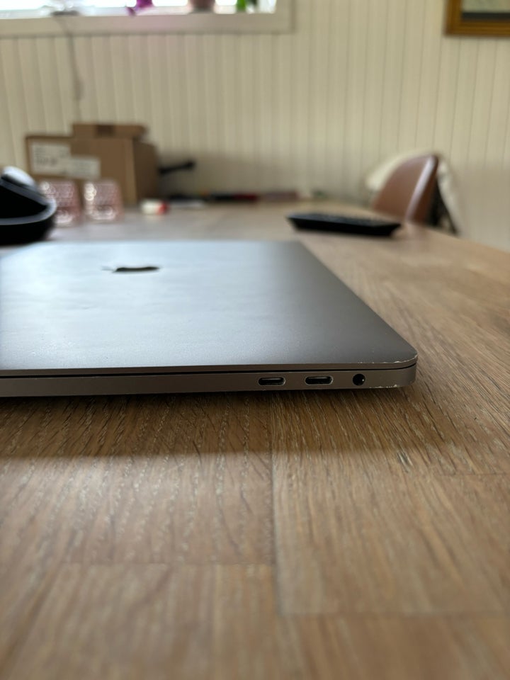 MacBook Pro 16-inch 2019