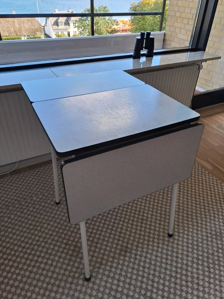 Køkkenbord, Formica